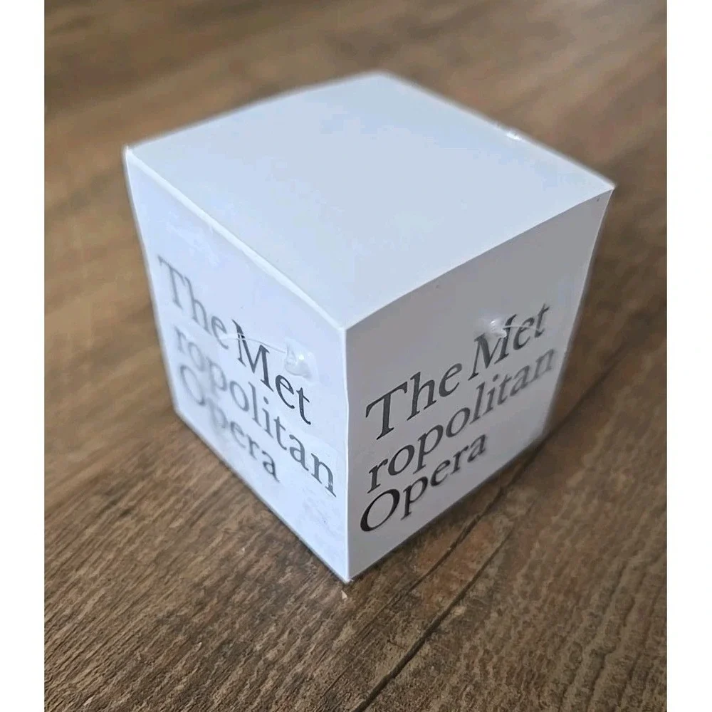 The Metropolitan Opera Note Cube asi/74357 USA 2